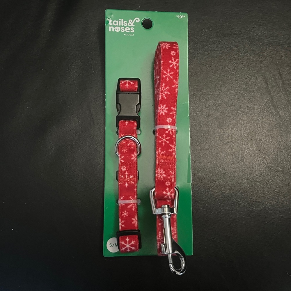 Tails & Noses NWT collar and leash S/M